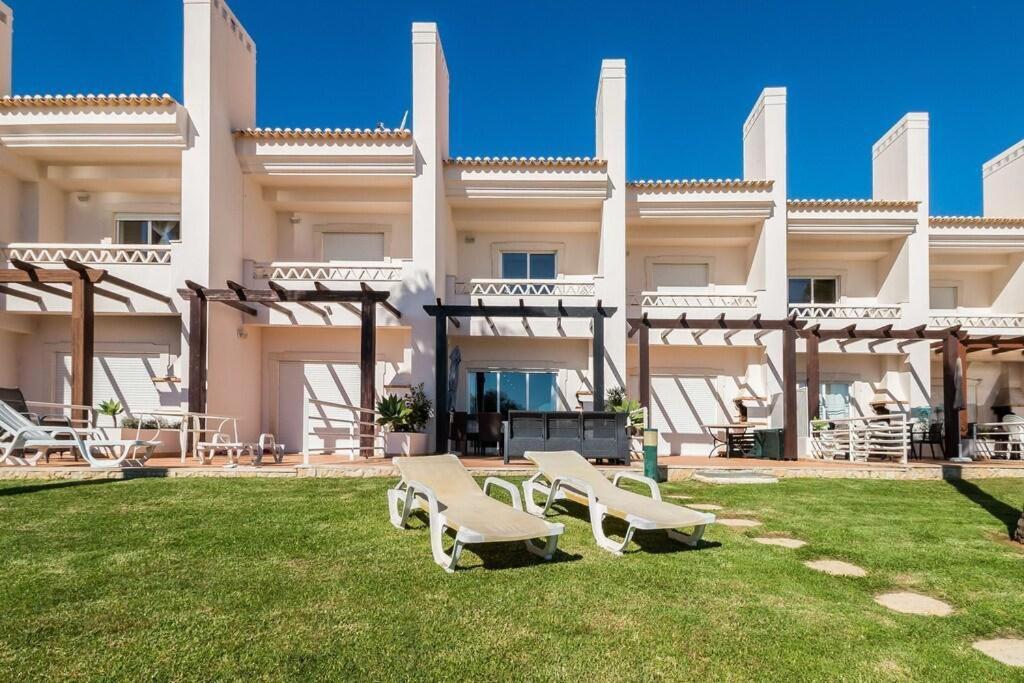 Fantastic Townhouse With Pool And Sea Views Villa Albufeira Exterior photo