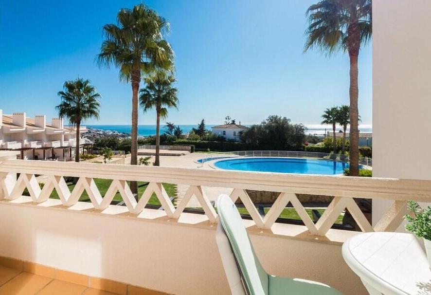 Fantastic Townhouse With Pool And Sea Views Villa Albufeira Exterior photo